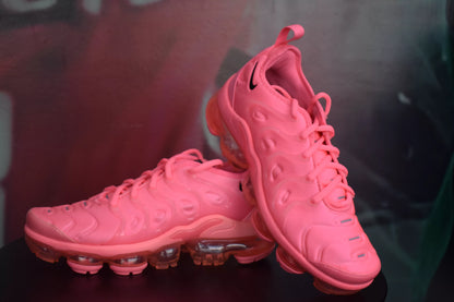 W AIR VAPORMAX PLUS