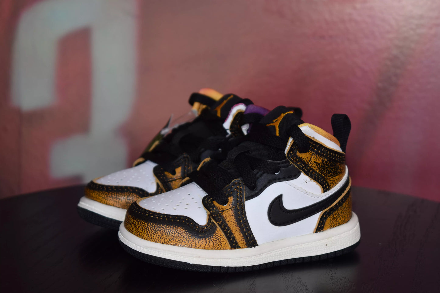 JORDAN 1 MID SE (TD)