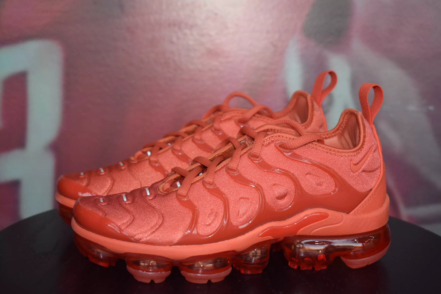 W AIR VAPORMAX PLUS